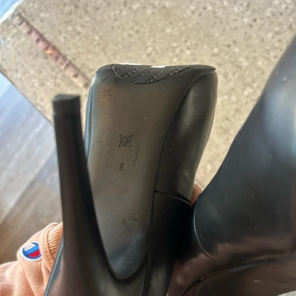 New BCBGeneration Women's Penni Platform In Black Size 8